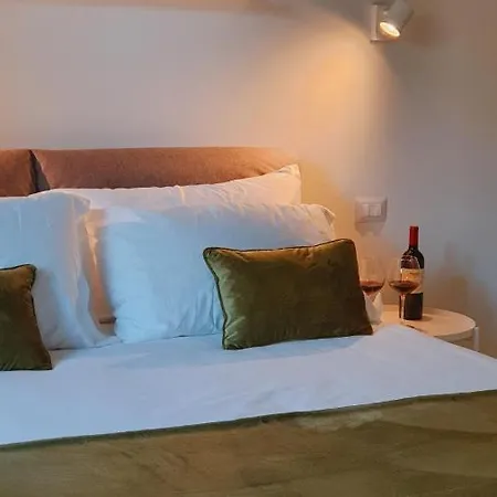 Foscolo 9 - Breakfast Bed & Breakfast