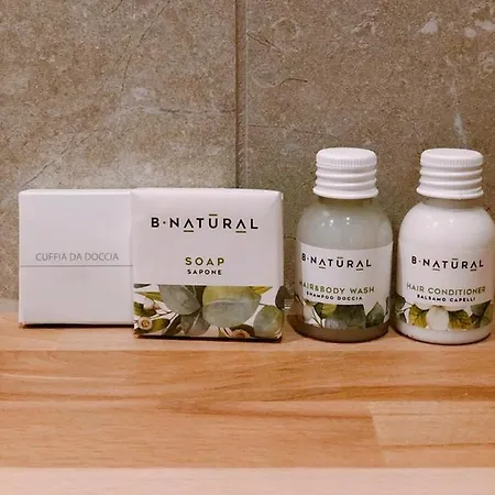 Foscolo 9 - Breakfast Oda ve Kahvaltı Como